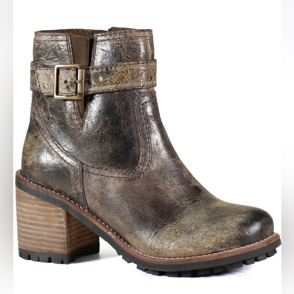 DIBA TRUE Craze Hot leather boot. NWOB